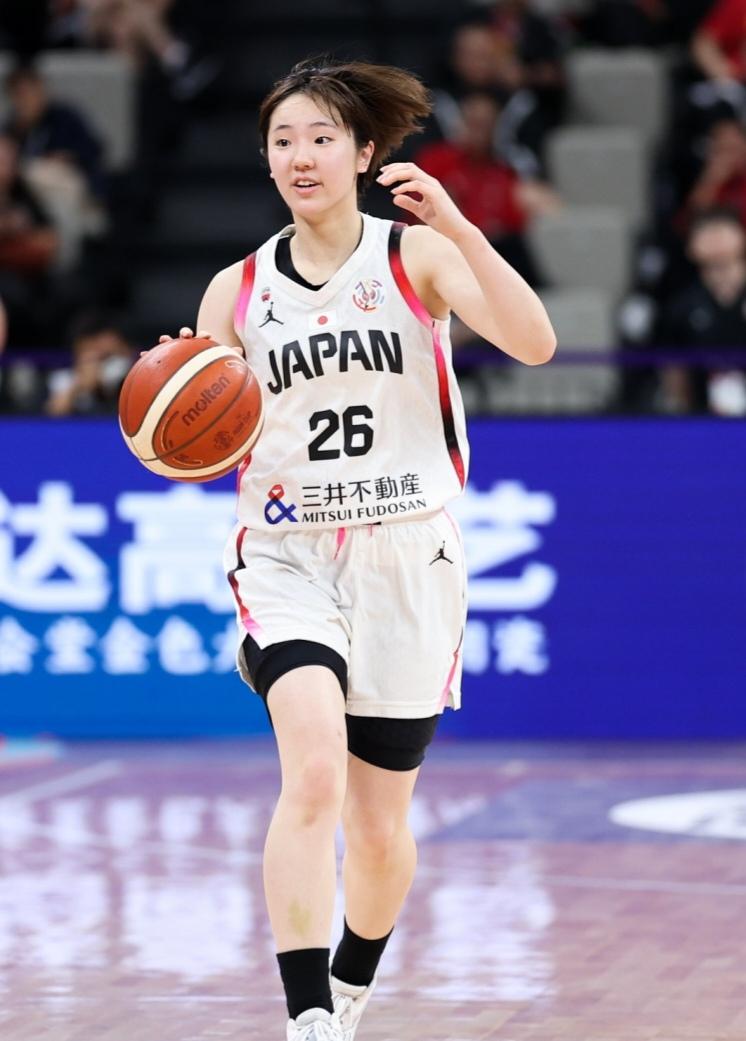 亚洲女篮最强后卫——田中心！
这个让中国女篮吃进苦头的20岁小后卫又一次震惊国人