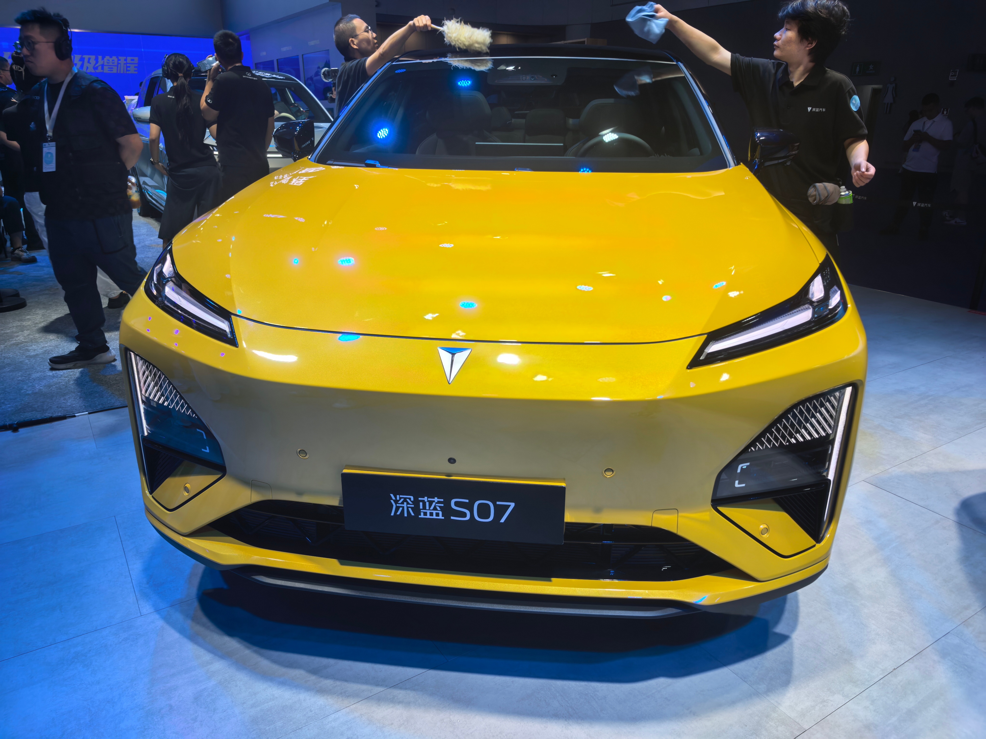 2025成都车展最值得看的SUV，还得是全新深蓝S07！豪华、舒适、智能、省劲，