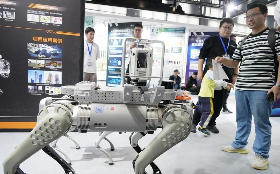 【2025上海“城博会”开幕，展示城市“智”理成果】前沿技术，如何深度融入城市建