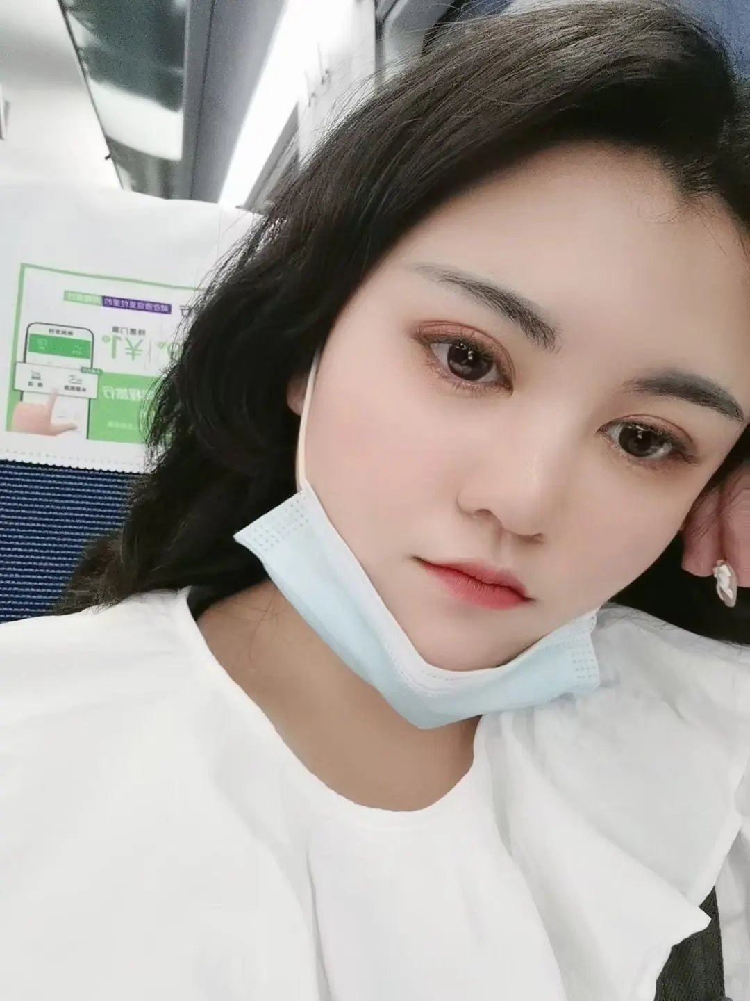 每个人都会有不同的经历和过往，当共同熟悉的食物出现，总是口舌生津，也会心意相通