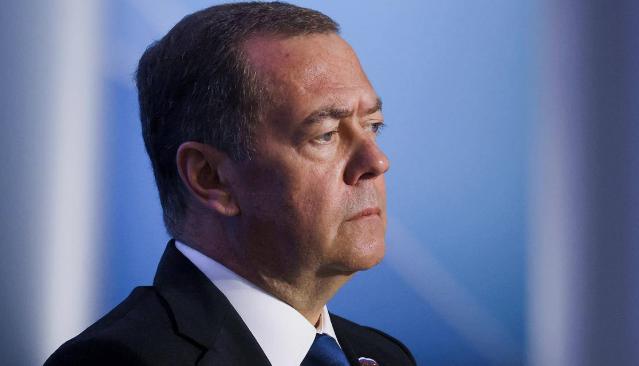 梅德韦杰夫：格陵兰或可加入俄罗斯，建议特朗普抓紧行动

俄罗斯安全会议副主席梅德