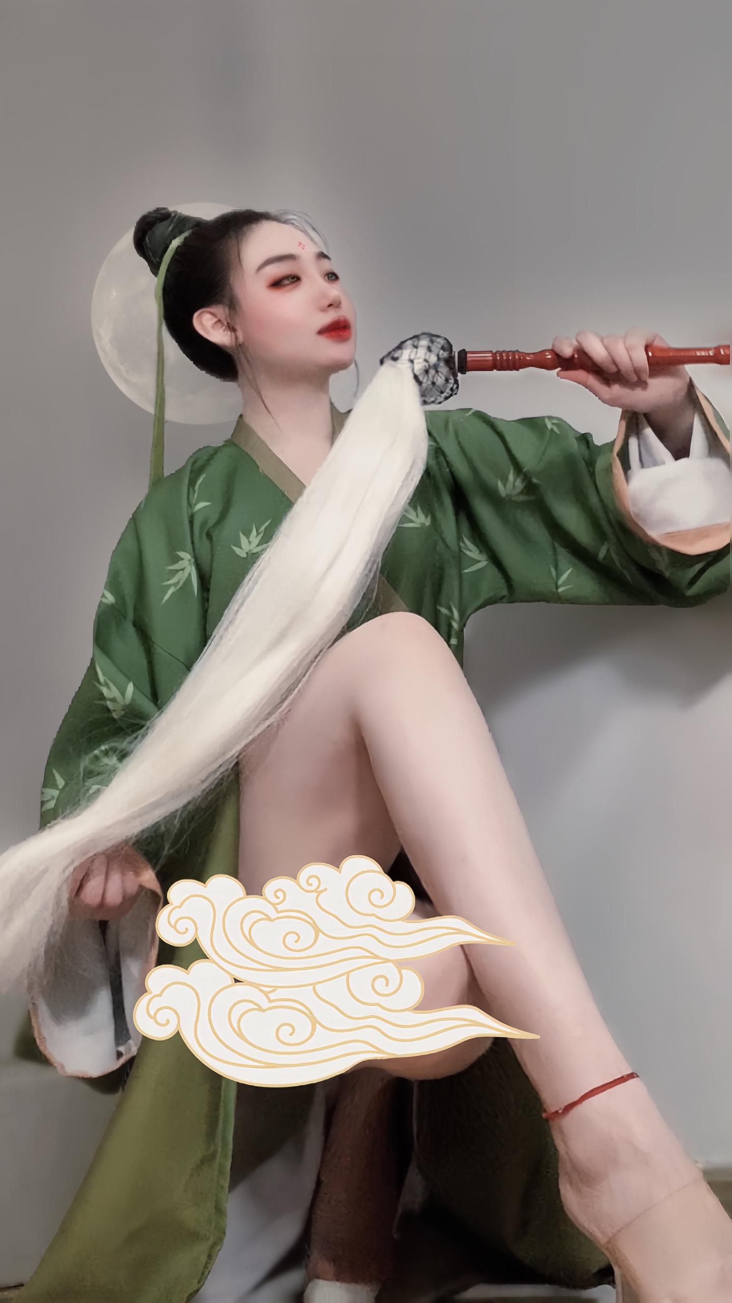 50岁依然保持好状态之。你三岁就能辨别五颜六色 却一辈子分不清黑白 无...