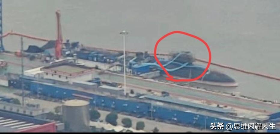 搞半天白激动了！前不久南厂下水的那条无围壳新型大黑鱼，原来是有一个超薄刀片型围壳