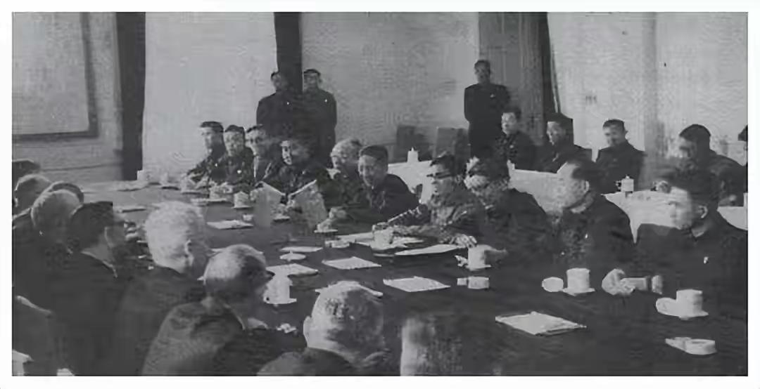 如果一九七一年和中国和解的不是美国，是苏联，世界将会怎样？

说起这事儿，咱得先