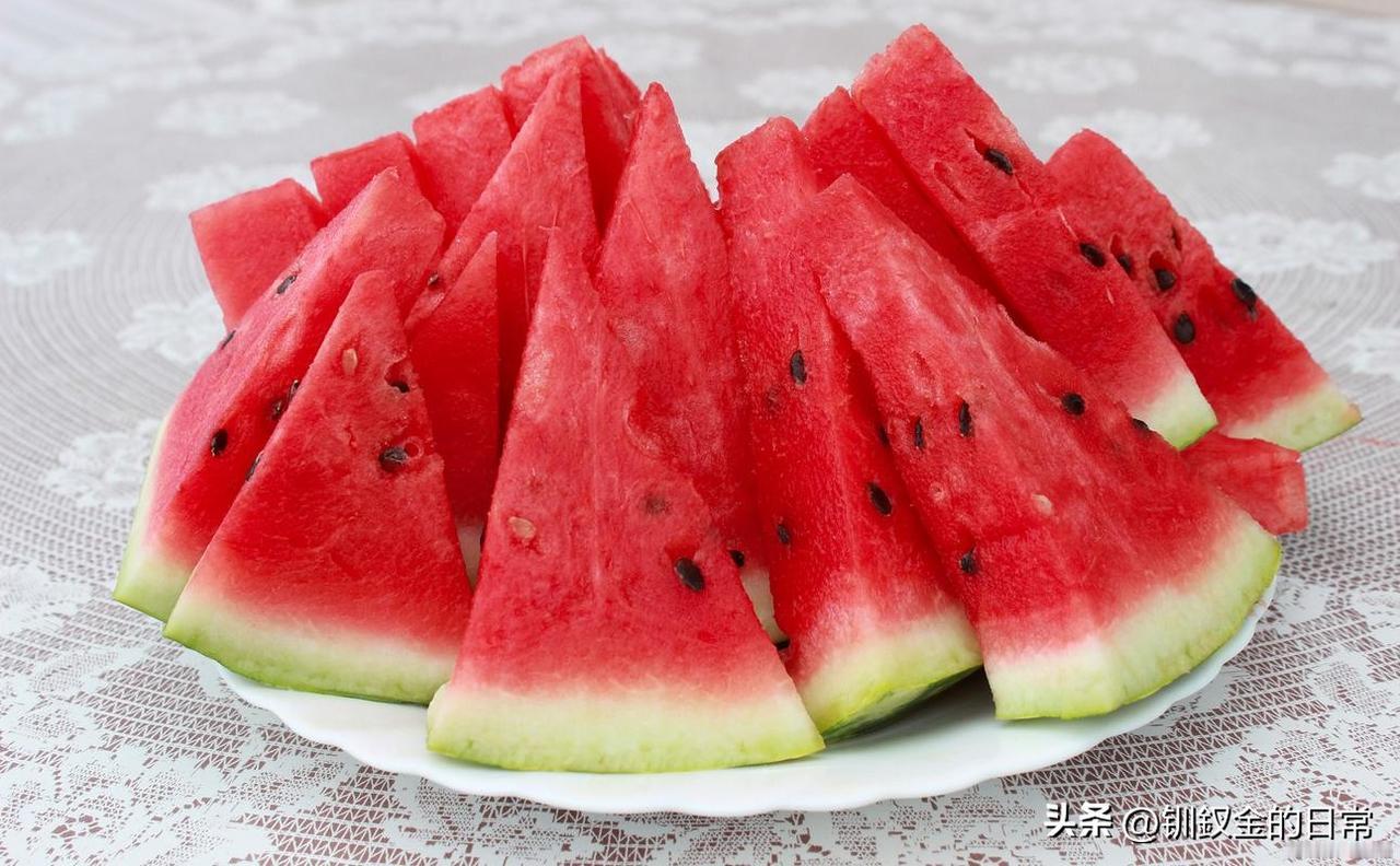 女人来不来大姨妈，平常生活中，都要注意饮食。

我烙馍快30年时间了，经常听到有