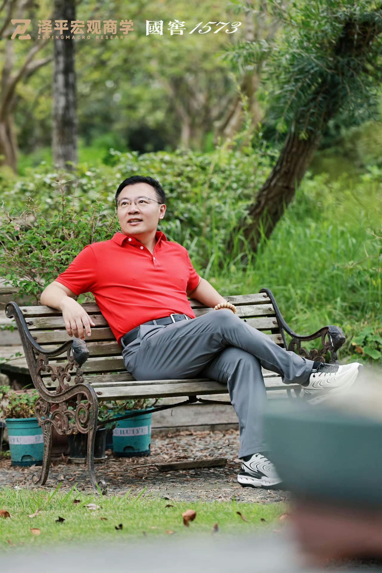 感谢大家长期以来的信任和订阅，也特别理解大家七月经历市场波动的煎熬心情，我本人也