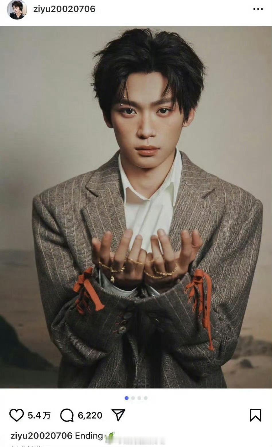 梓渝也发文告别吴所谓，很简略。梓渝小作文呢 ​​​
