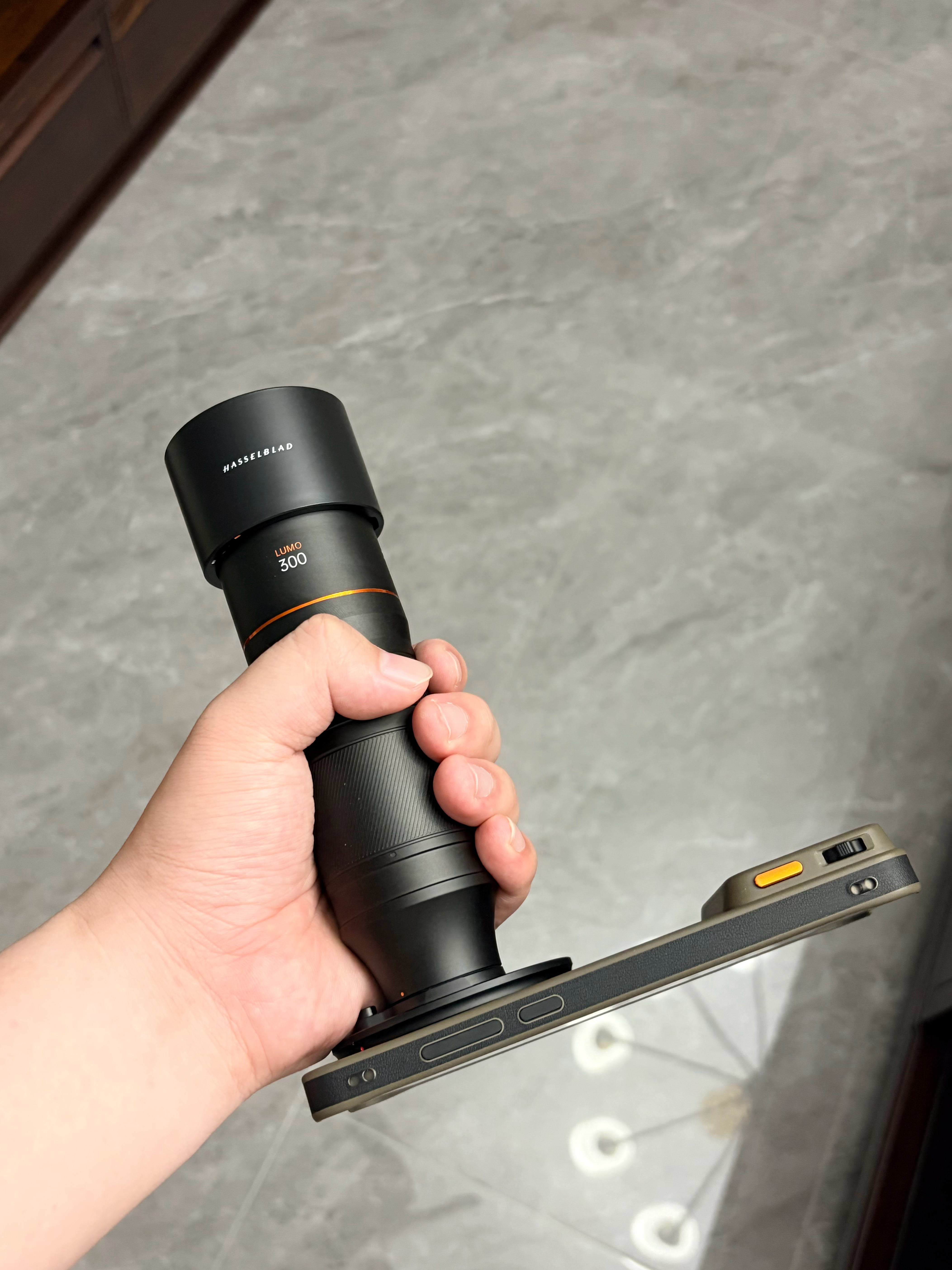 沃日，这么大，这我把镜头拆下来放兜里岂不是很羞耻[柯基] ​​​