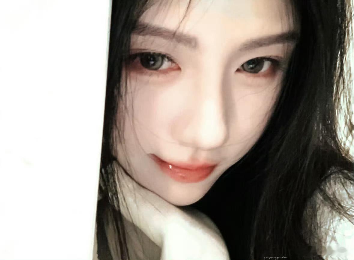 鞠婧祎  jjy鞠婧祎来战 jjy鞠婧祎阿黛 “青春是有限的 但你是无限的青春”