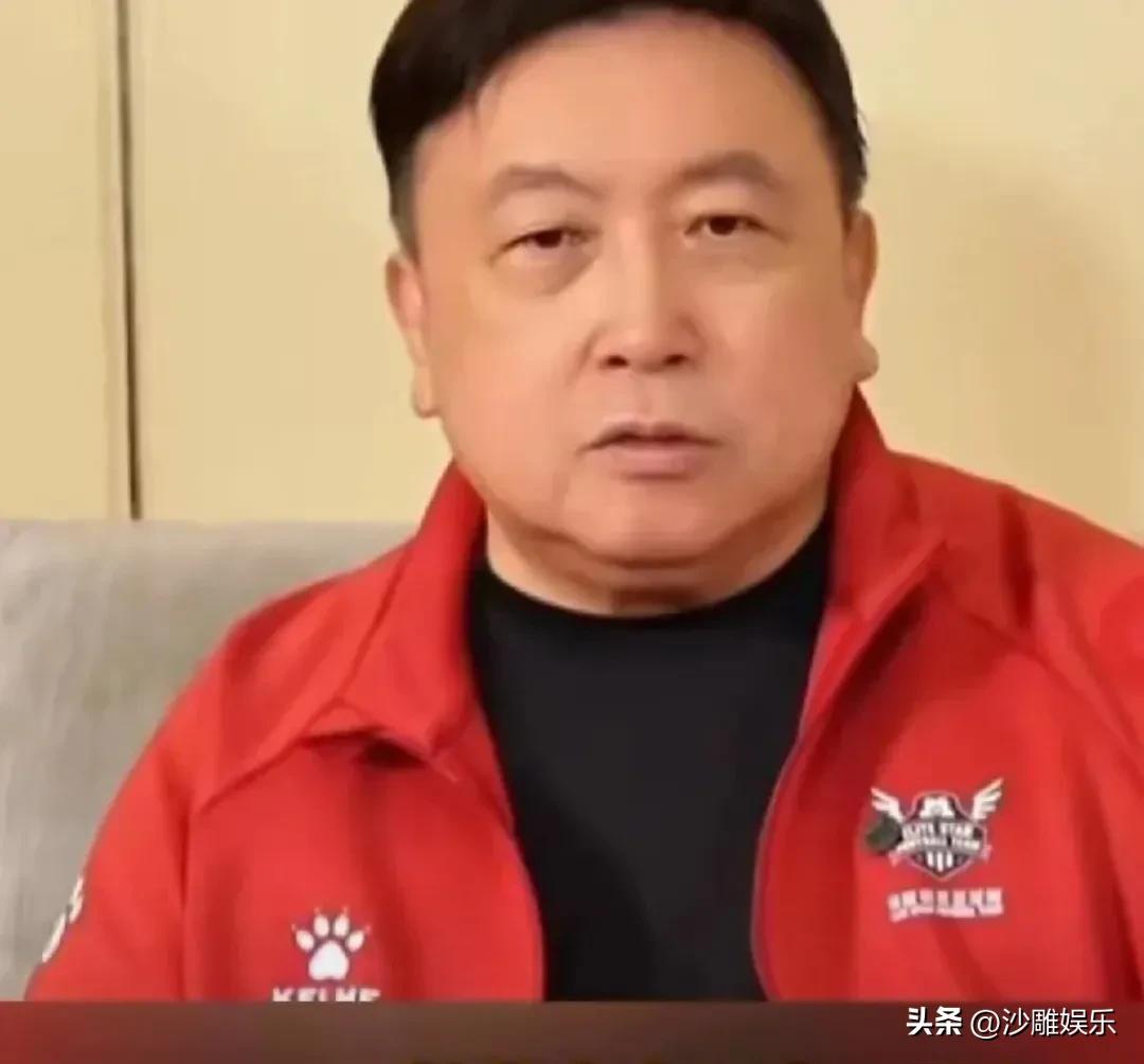 3月21日，娱乐圈再曝猛料，王晶的一段旧事被翻了出来——当年他做舒淇经纪人时，曾