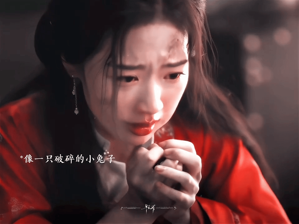 邓恩熙哭戏感染力在《花开锦绣》里，邓恩熙的哭戏兼具脆弱与倔强，就算身处至暗时刻，