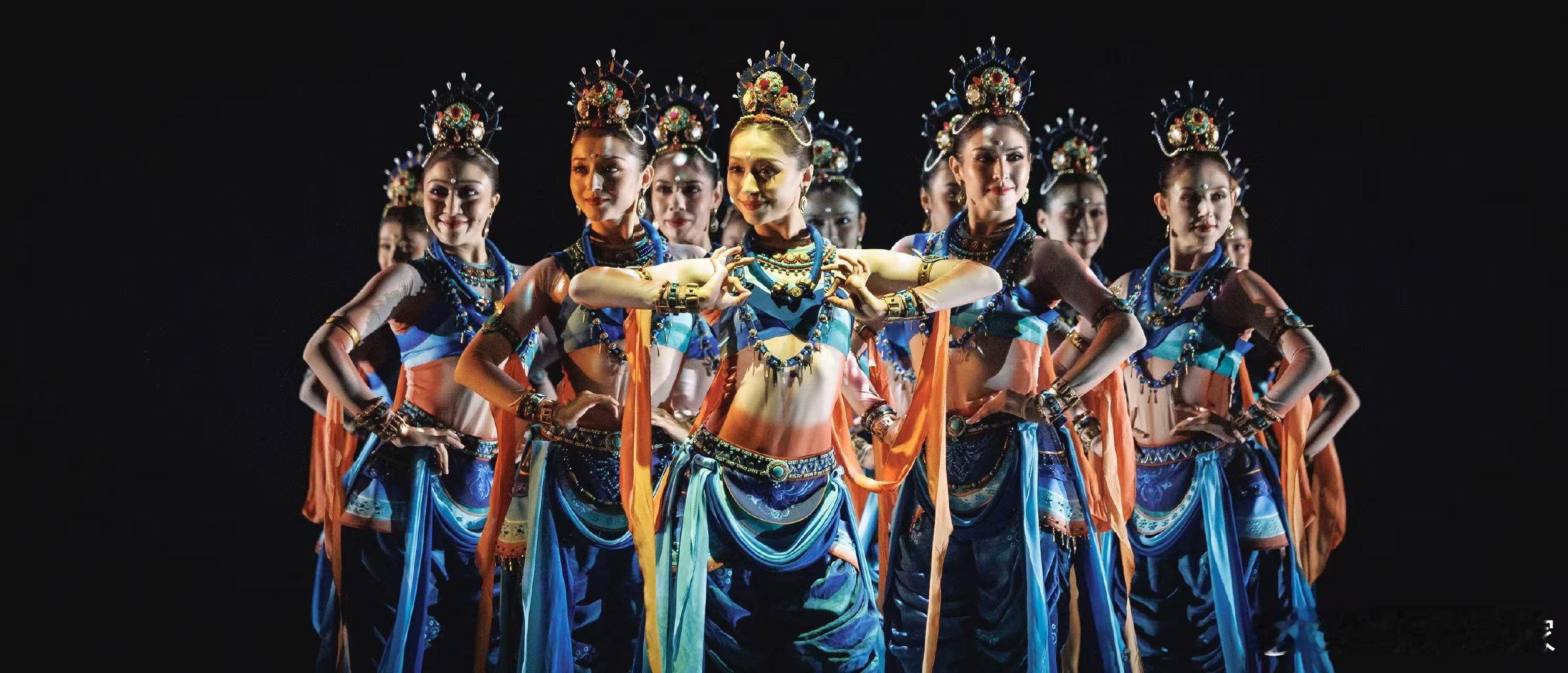 丝路古韵一眼千年丝路古韵把飞天乐舞跳活了春晚静谧细腻华美绝伦，致敬《丝路古韵》，