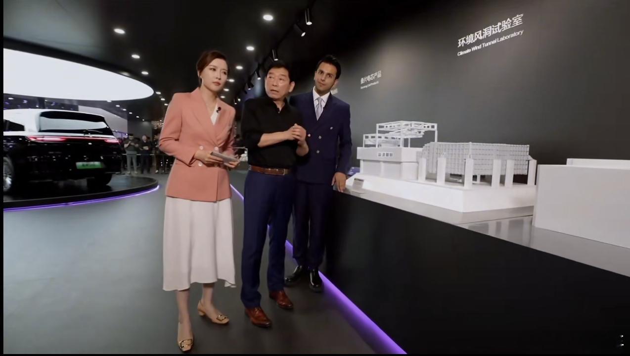 在4月25日的逛展直播中，魏建军介绍了长城以重金投入打造的环境风洞实验室，以自研