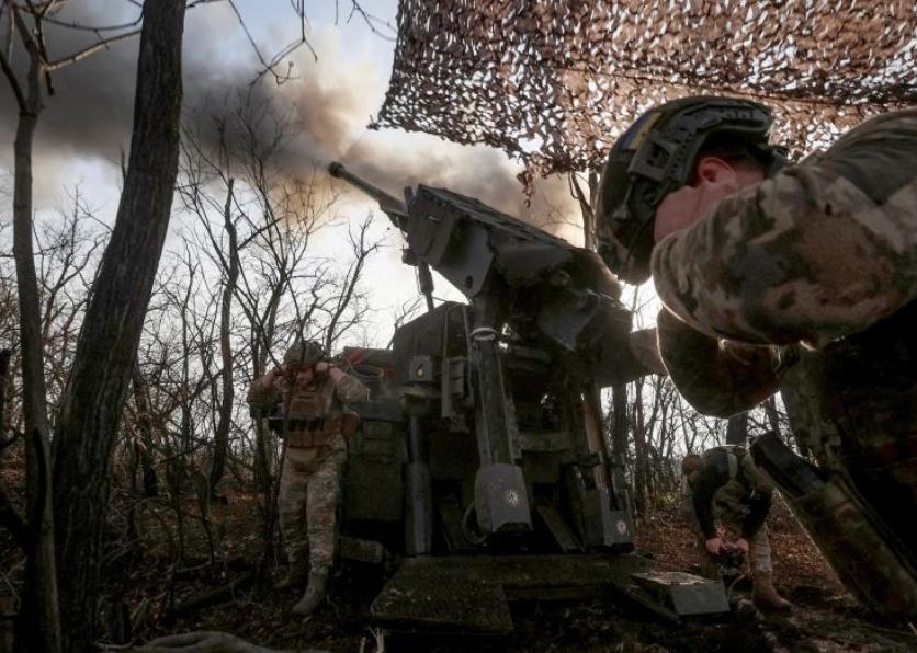 【俄军正逐渐包围康斯坦丁诺夫卡】

根据“军事事务”网站的说法，俄罗斯军事专家奥