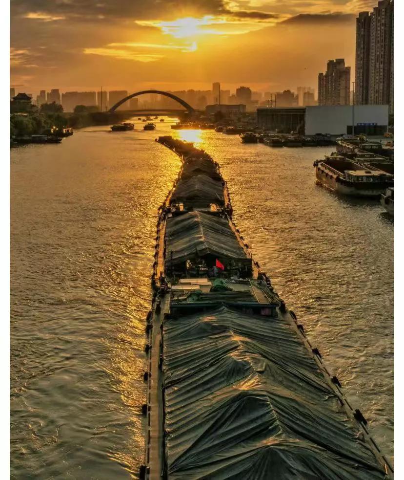 大运河不仅仅是千秋伟业，也有很坏的一面
运河无疑是有史以来最伟大的工程之一。不必