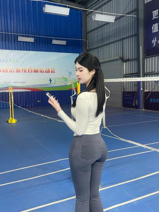 一起打球好吗 🏸