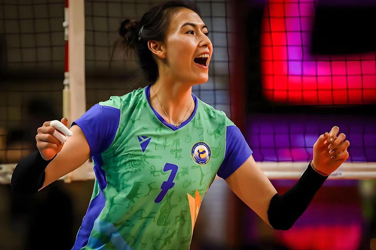 女排前国手主攻海外联赛决赛3-2拔得头筹！4/10晚，哈萨克斯坦联赛决赛第一回合