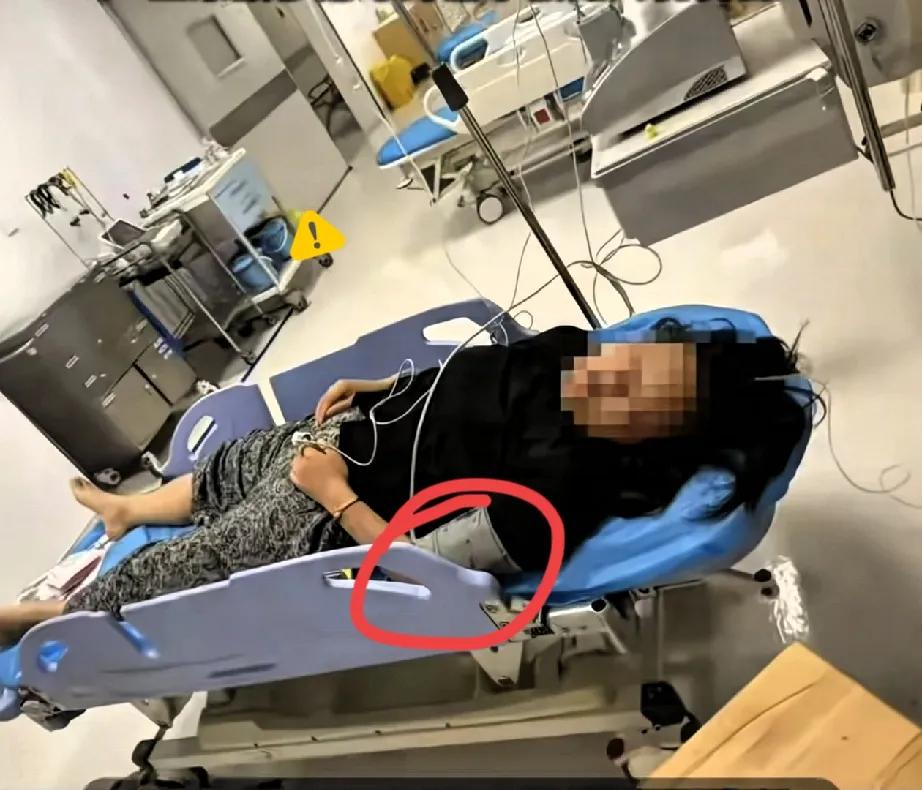 现在最后悔的！

就是西安汉服馆这个被打的女子了！

不是因为她的谎言被戳破，