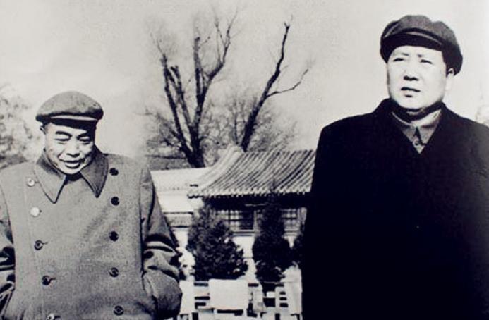 1921年毛主席下乡时无意间发现一位有才之人，这个人后来成为彭德怀加入党组织的介