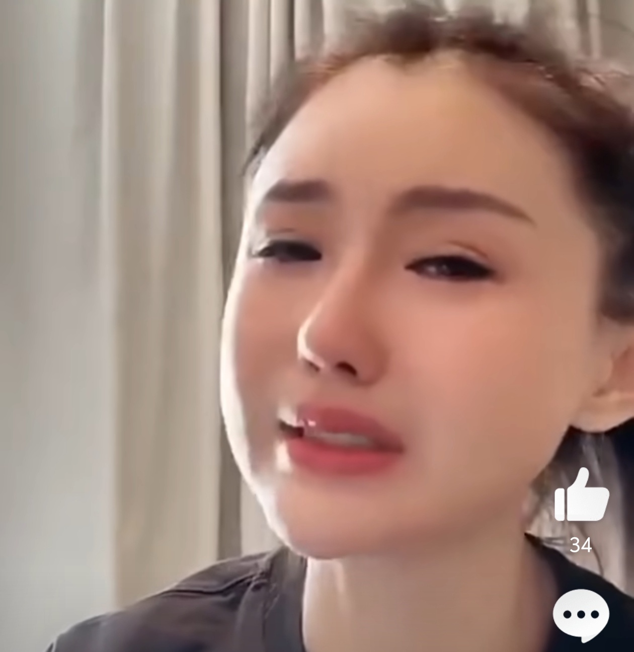 网红出轨粉丝意外产子不给抚养费不过是两情相悦的结果罢了，两个人各怀鬼胎而已。 ​