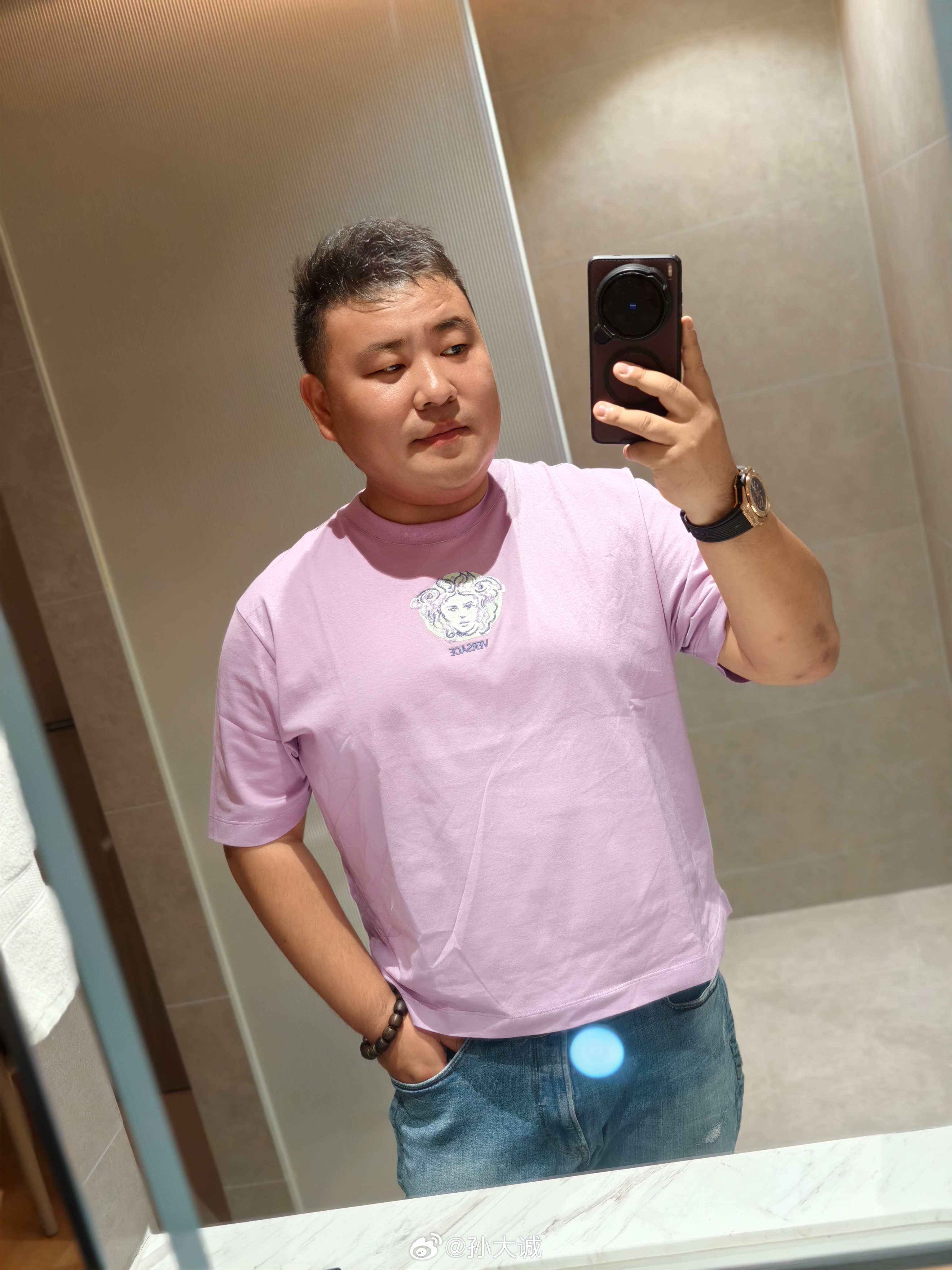 近期的穿搭装备着实有点夯了浅浅试探下，我能跨界当个穿搭博主不？ 淄博