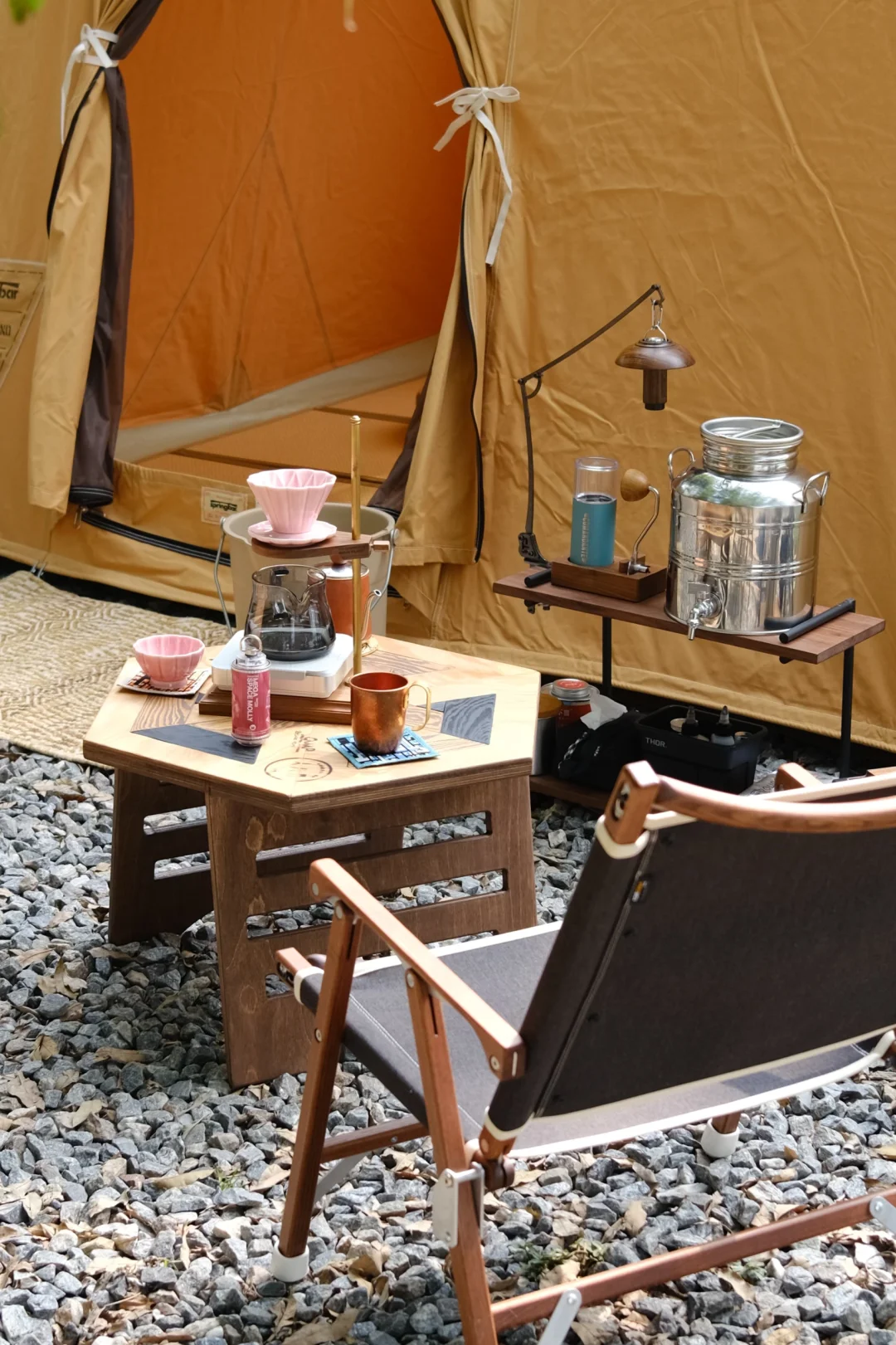 松弛感满满对复古小清新露营搭配