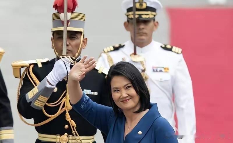 四次参选才终于圆梦的藤森庆子，在7月28日正式宣誓成为秘鲁首位女总统。大家本来还