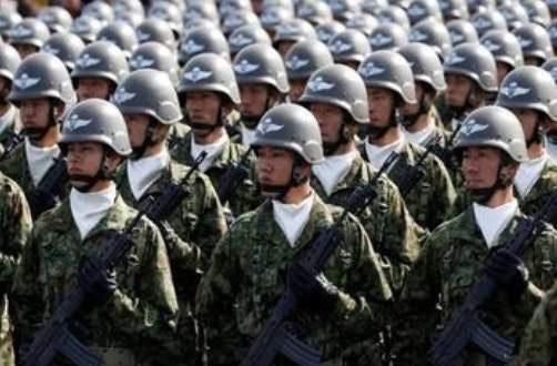 日本会不会再次发动战争？日本企业哀鸿遍野，在日本上空已经闻到了战争的味道。

很