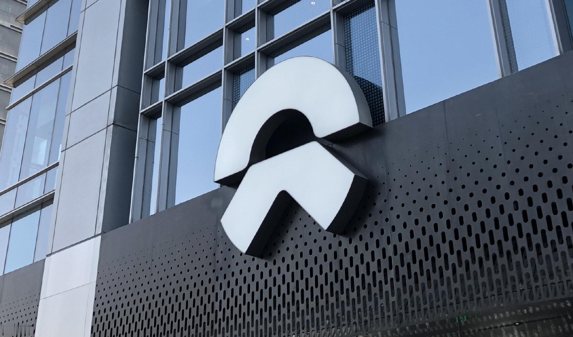 【蔚来品牌6月平均成交价44.3万元】上海蔚来汽车有限公司副总裁马麟今日透露，蔚