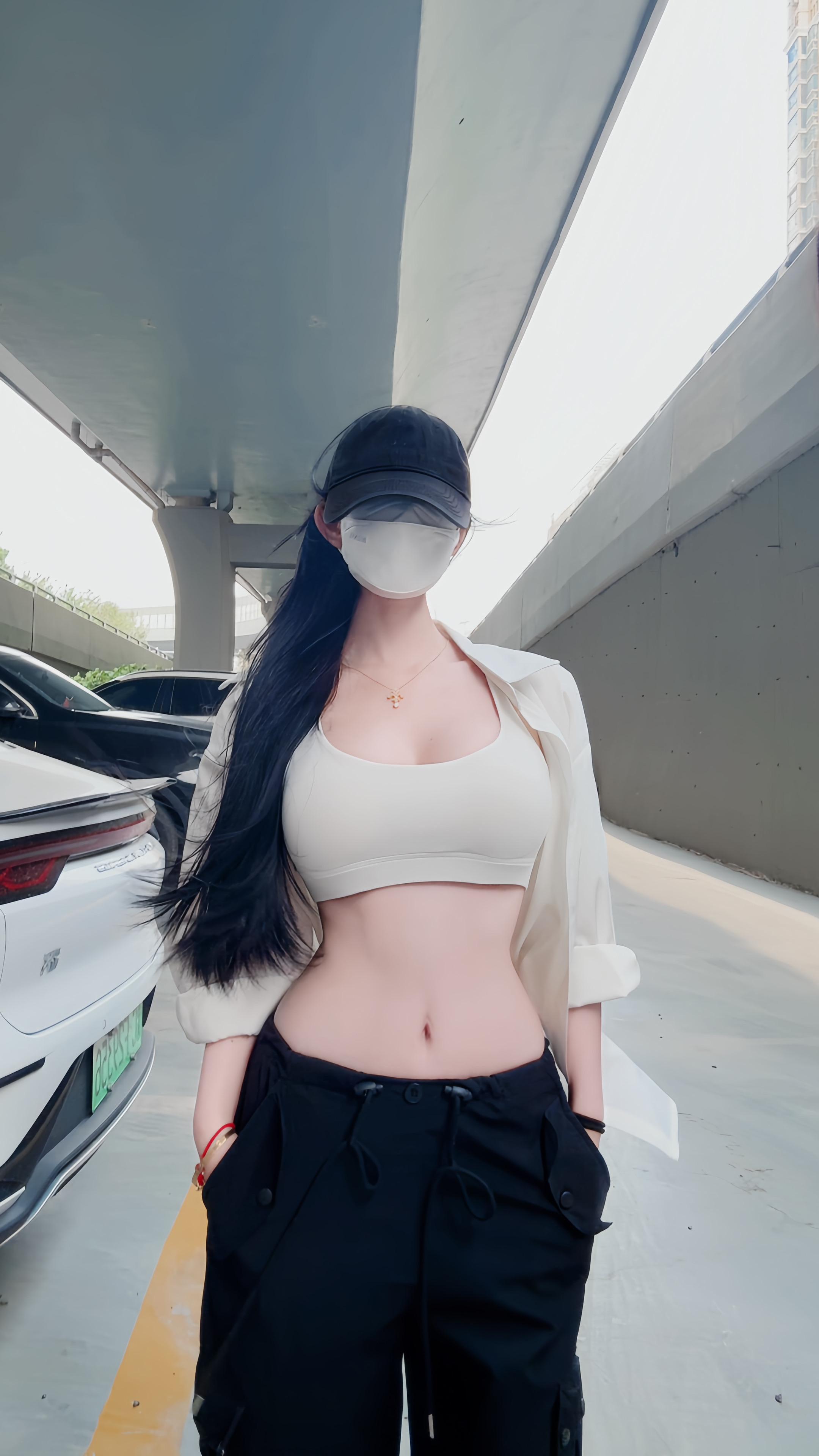 还爱她吗 ？