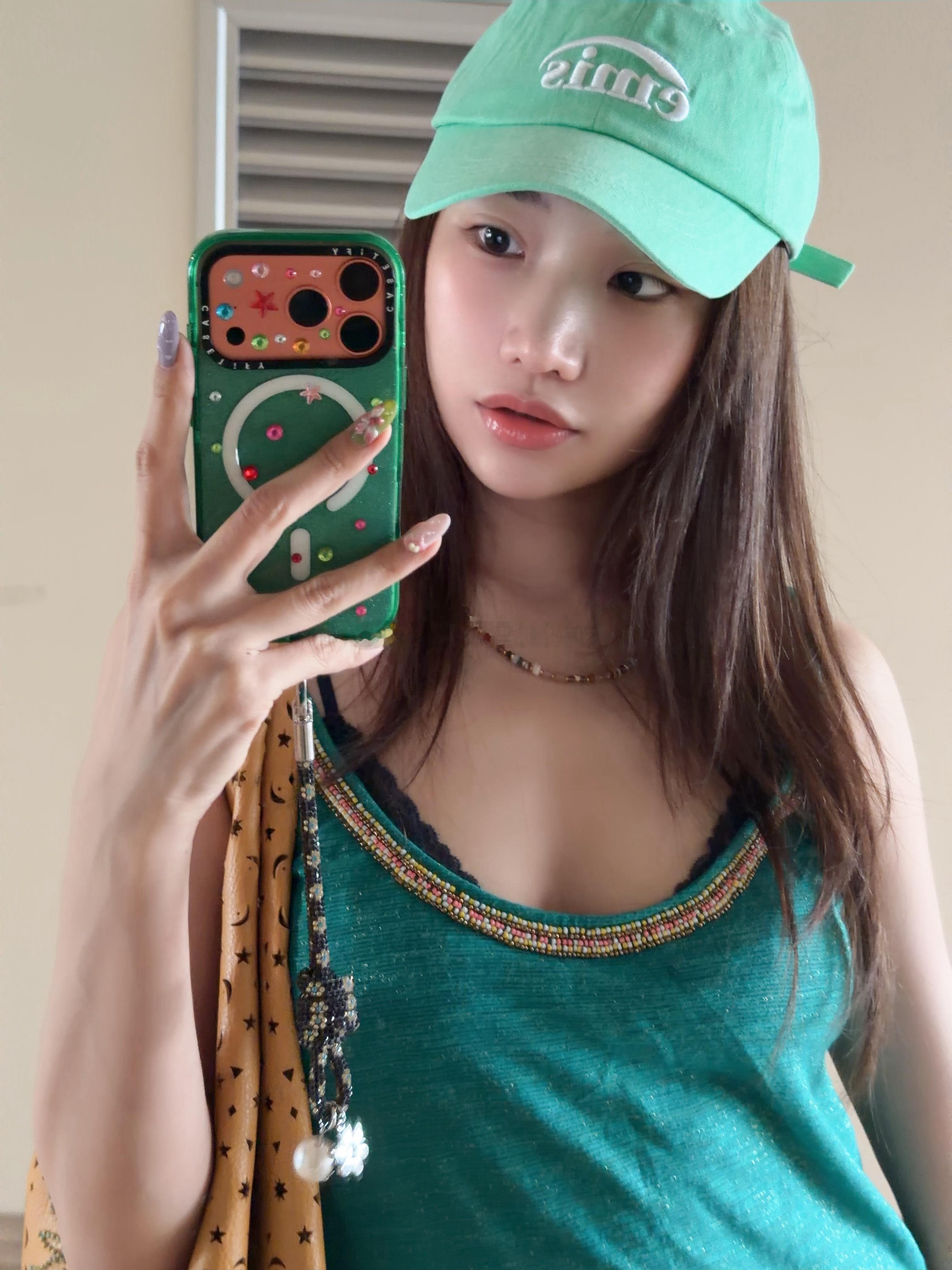 绿油油的🦊籽籽 ​​​