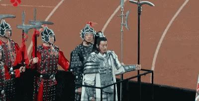 何润东的项羽真是霸气十足啊！看来宿迁得以后每场都要请他来了，一来就赢了[赞]不过