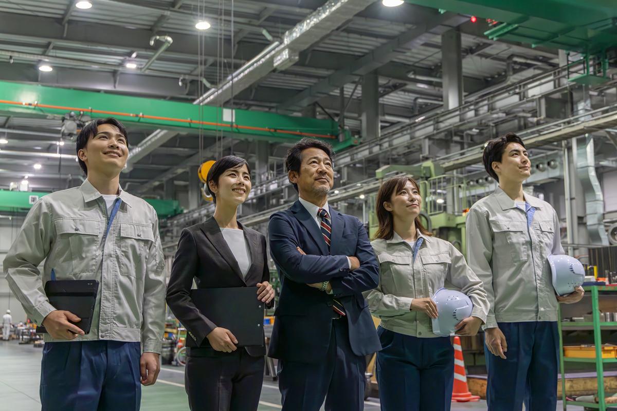 【到底是什么，让佳能关厂还给出40万超额补偿？】

日前，佳能中山工厂停产撤场，