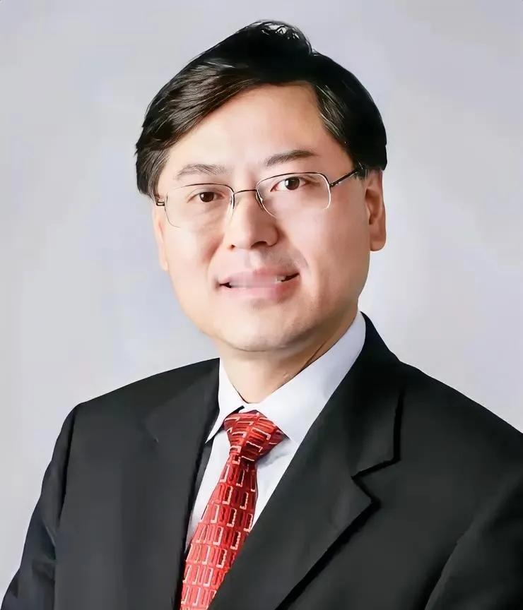 谈及联想对中兴的诉讼，其实并不复杂，其本质一目了然：根源在于中兴手握的5G专利数