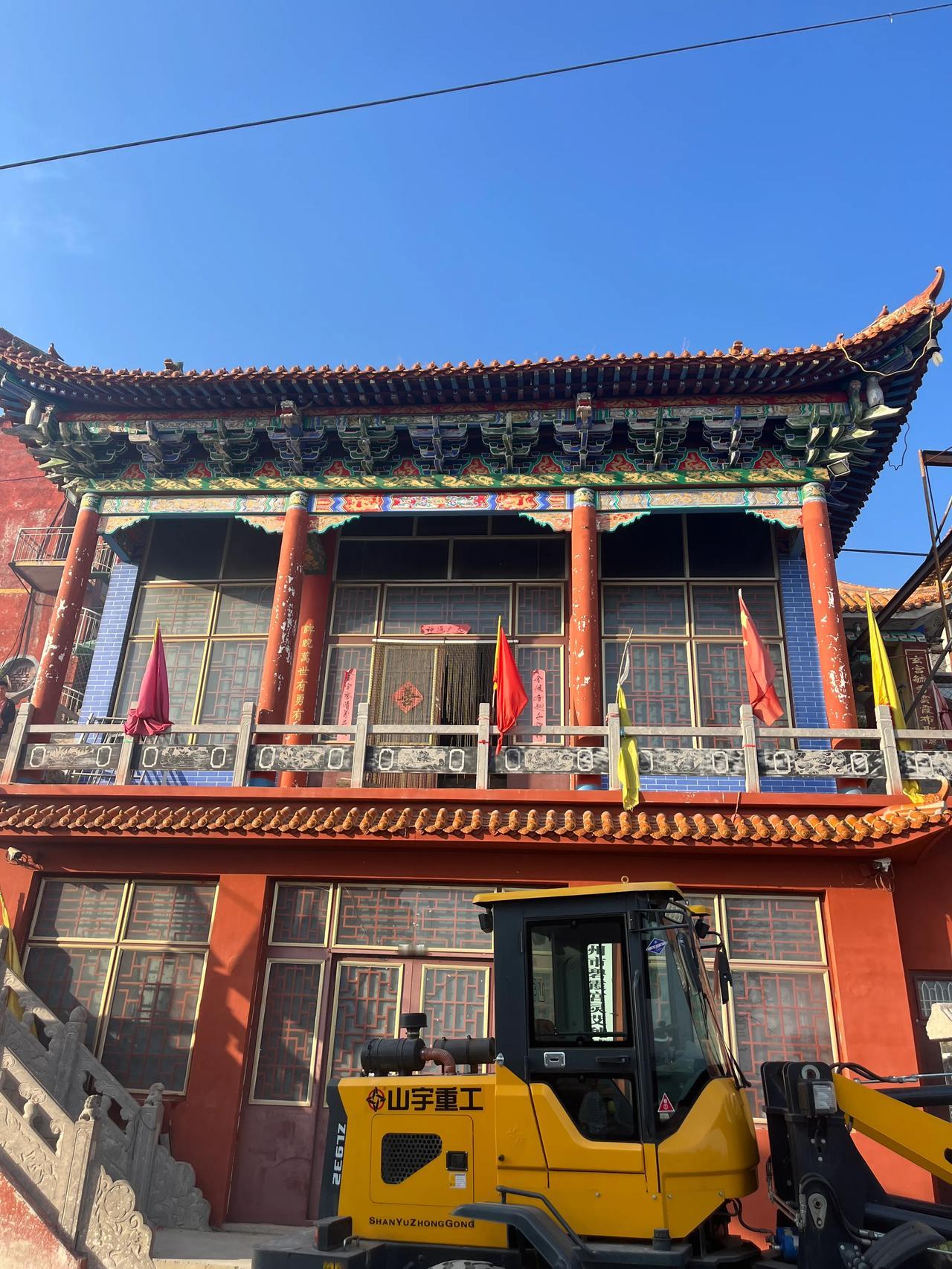 不收门票的寺庙才是好寺庙，因为佛祖说了，众生平等，凡是那些收钱的寺庙，假大空，佛
