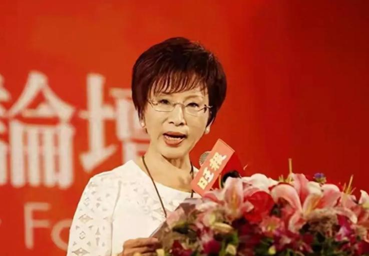 不忍了，洪秀柱公开喊话大陆，台北活动现场怒批沈伯洋，一句“人不能够不要脸”，撕开