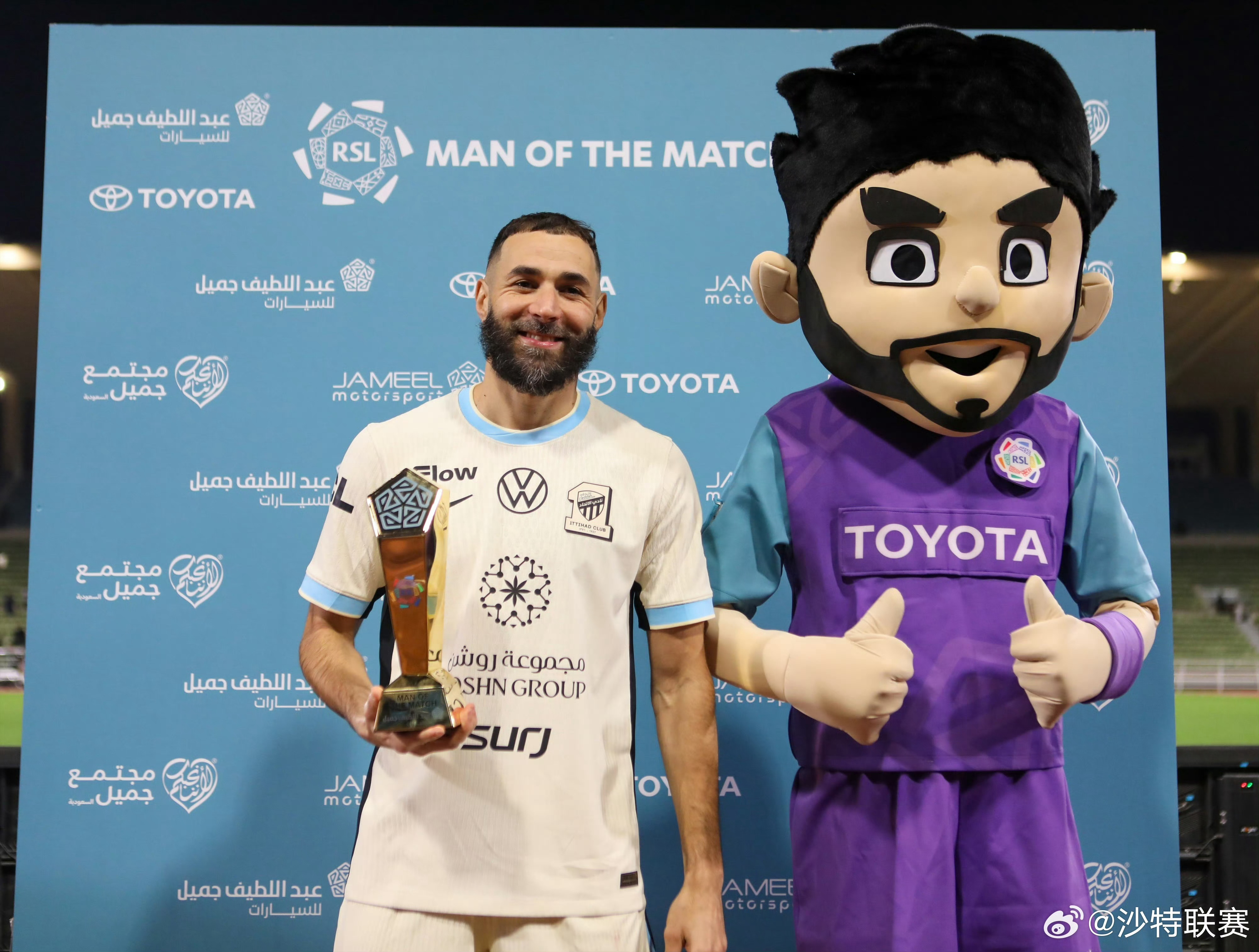 CRonaldo007本泽马帽子戏法 🔴今晨沙特联赛，本泽马上演帽子戏法，职业