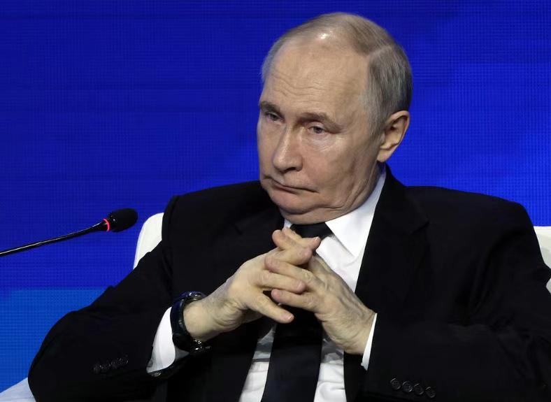 俄罗斯只有打赢！才能向美国欧洲算总账欧盟最近决定，无限期冻结俄罗斯海外逾千亿美元