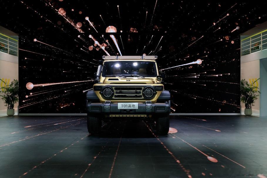 “用户当先”驱动产品升级，20.58万元212 T01高地广州车展正式上市新华A