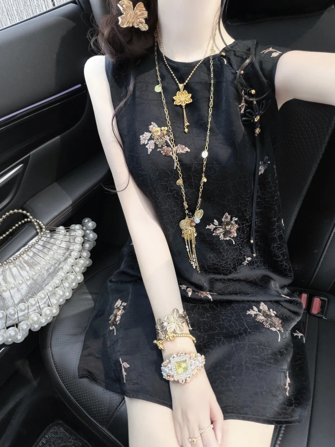 看起来贵贵的一套！新中式香云纱 ～✨