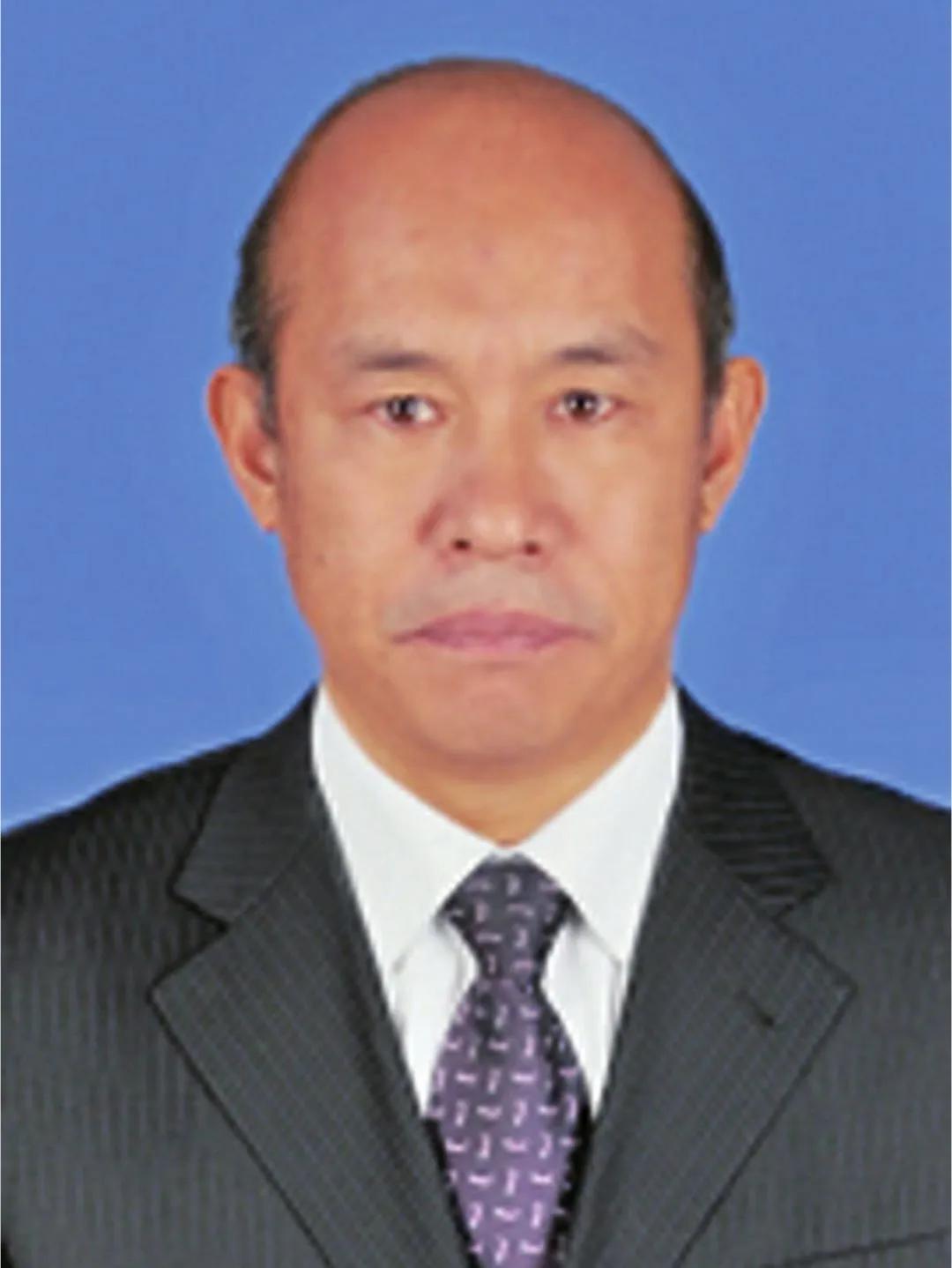 太惨了！济南某村干部一家三口被灭门！

据知情人透露，被杀的一家三口分别是63岁