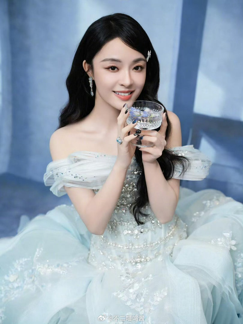 李莎旻子唱出了杀不死的自己李莎旻子直播聊自己的奥德赛时期李莎旻子直面分享两段奥德