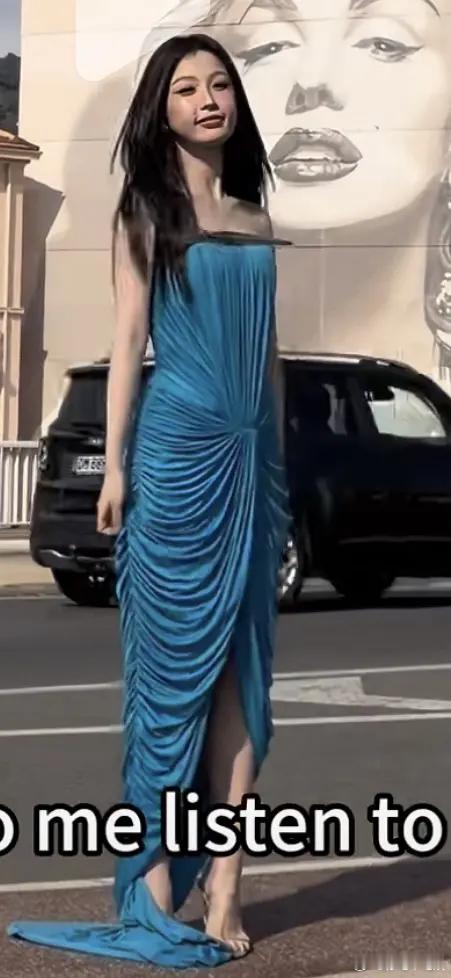 虞书欣的实拍怎么能普成这个样子 