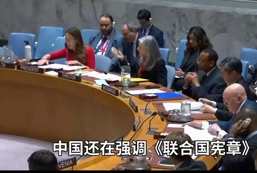 特朗普狂言“我不需要国际法”，想当“世界皇帝”？
        见过霸道的，没