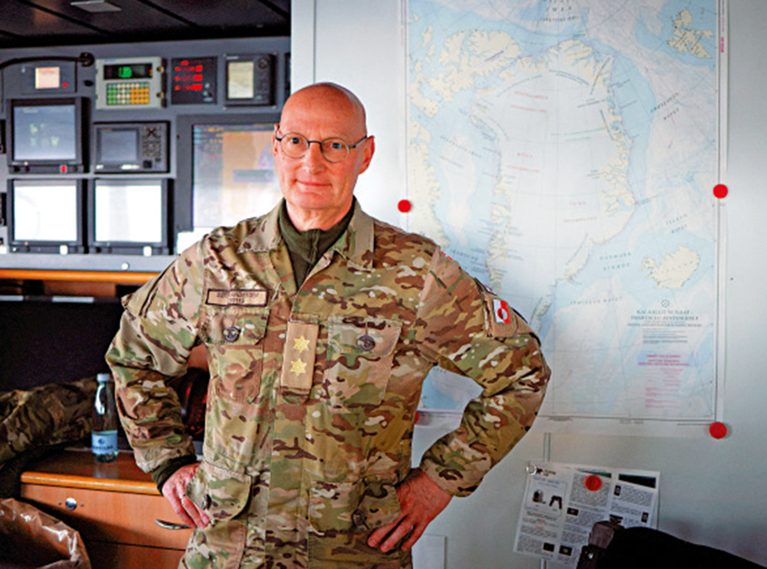 丹麦北极联合司令部司令安诺森再次驳斥特朗普所谓的中俄威胁论，明确表示格陵兰岛附近