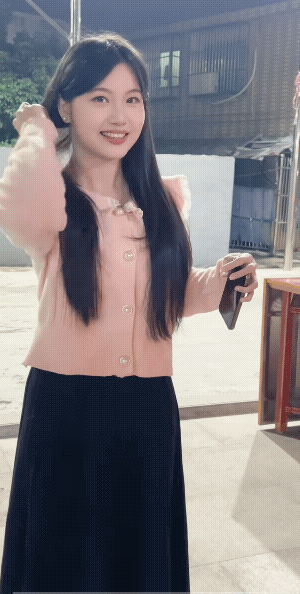 潮汕的女子不仅仅是好看，而且温柔大方还得体。
有人忍不住要问，潮汕新女婿上门都有