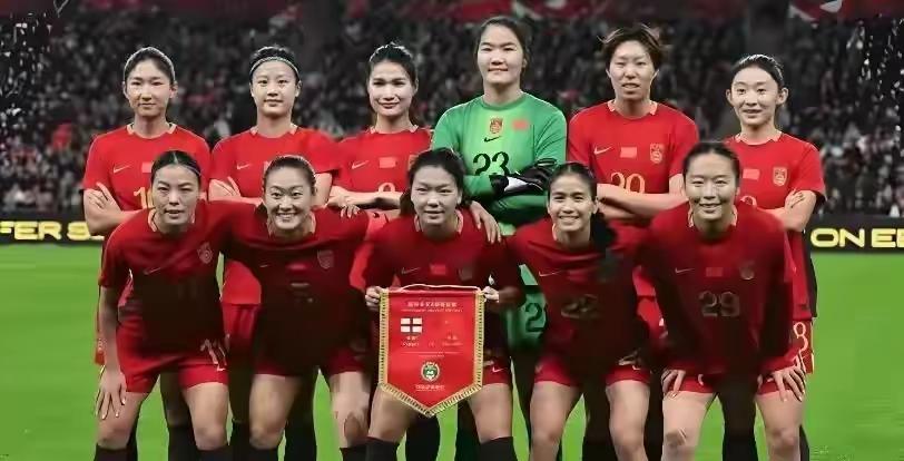 从日本女足11：0大胜印度队的比分来看，这支中国女足已经远不是东洋魔女的对手，两