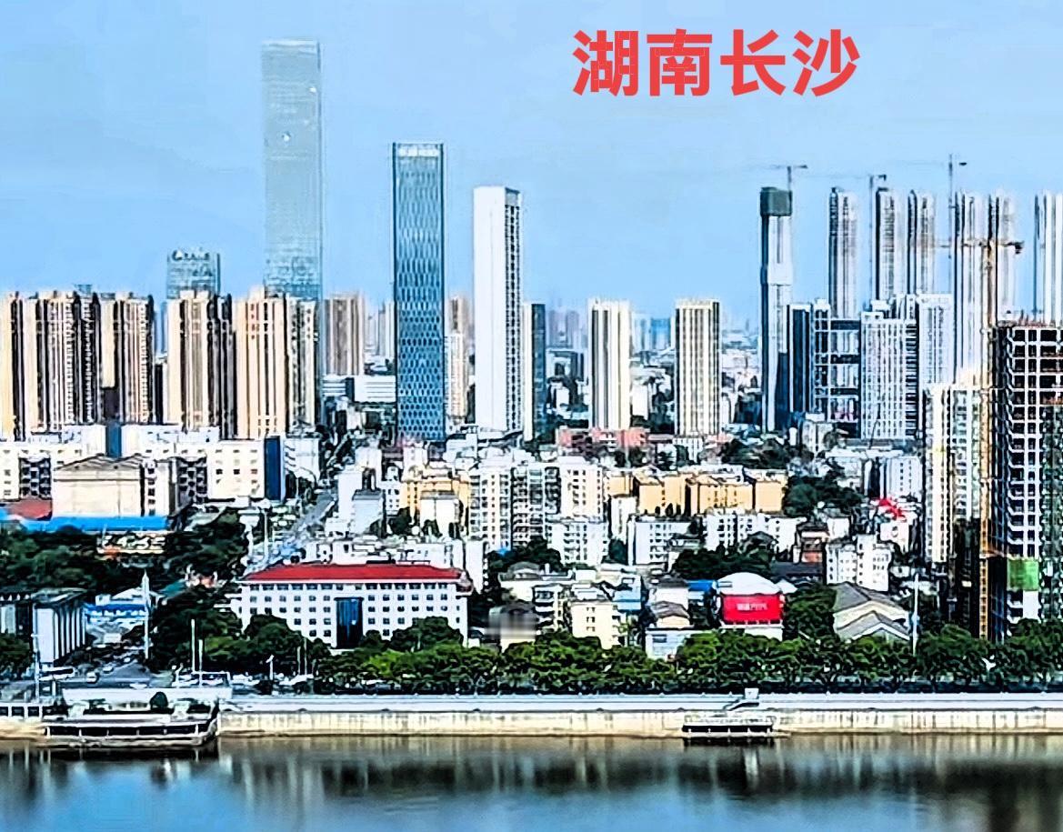 说实话，其实长沙搞城建需要多多学习一下外地的省会城市如何搞城建？多学习一下经验是