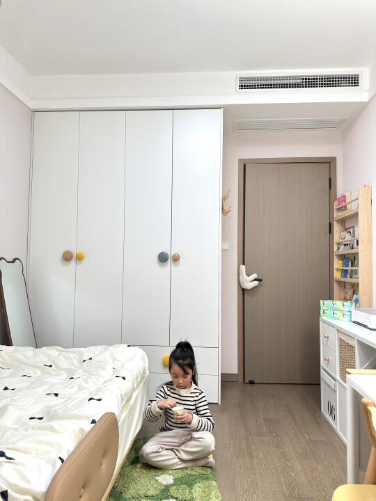 女儿👧请原谅妈妈没办法让你住大房间