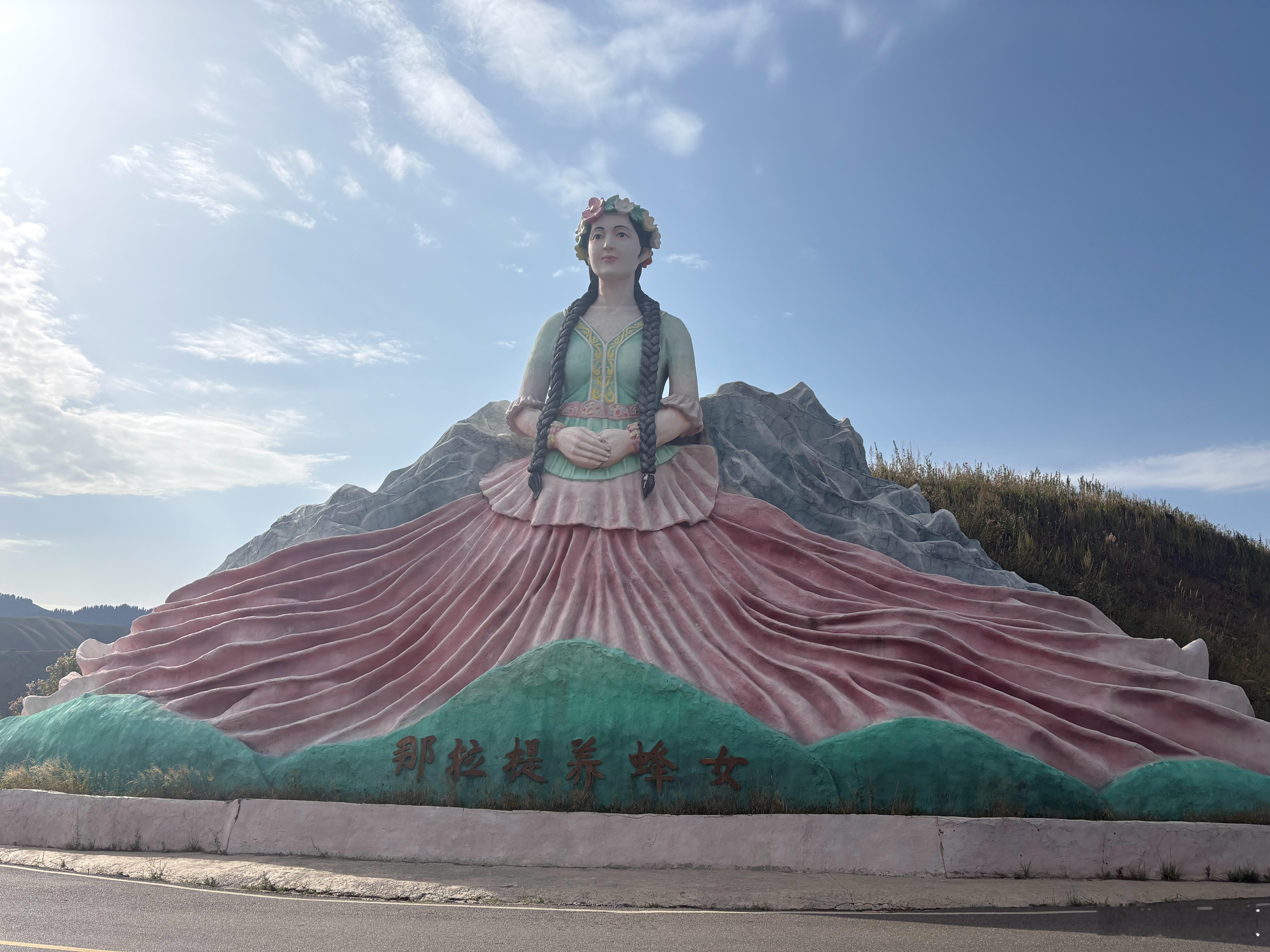 养蜂女的爱恨怅望。（人家拍的宣传片是仙境，我拍的是破烂人间） ​​​
